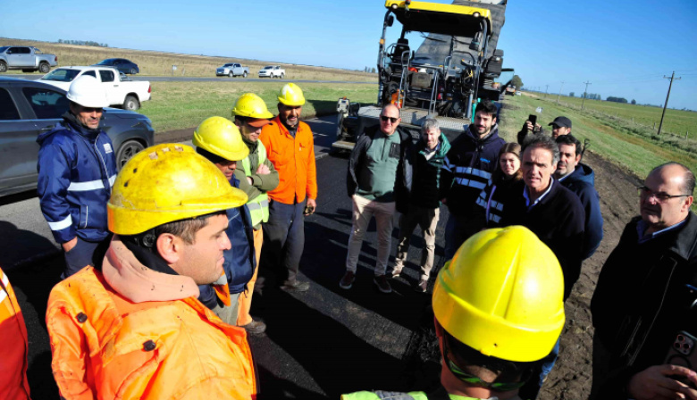 Katopodis recorrió las obras viales de la Ruta Provincial 63