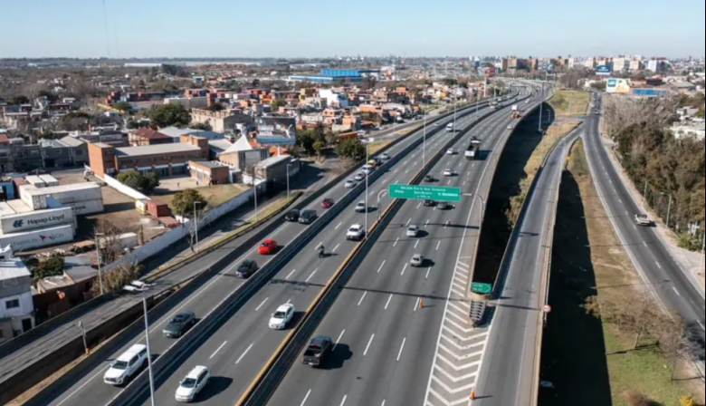 Construirán un cuarto carril en un tramo de la autopista Buenos Aires - La Plata