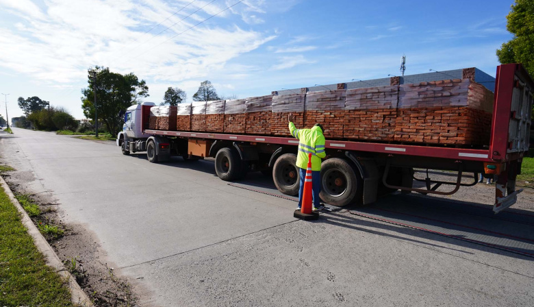 Vialidad controló el peso de más de 5 mil camiones en los primeros 6 meses del año