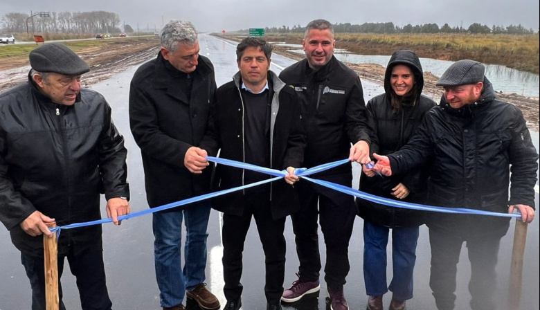 Con la presencia de Kicillof, se inauguró un nuevo tramo de la Autovía en la Ruta 11