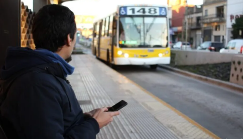 Empresarios del transporte pagarán el aguinaldo en seis cuotas
