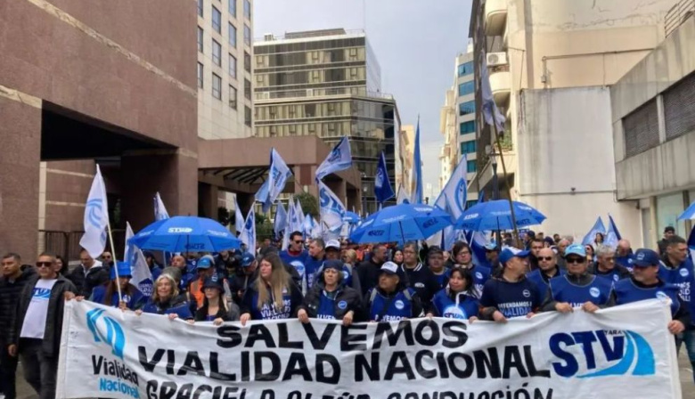 Sueldos congelados: trabajadores viales lanzan asambleas