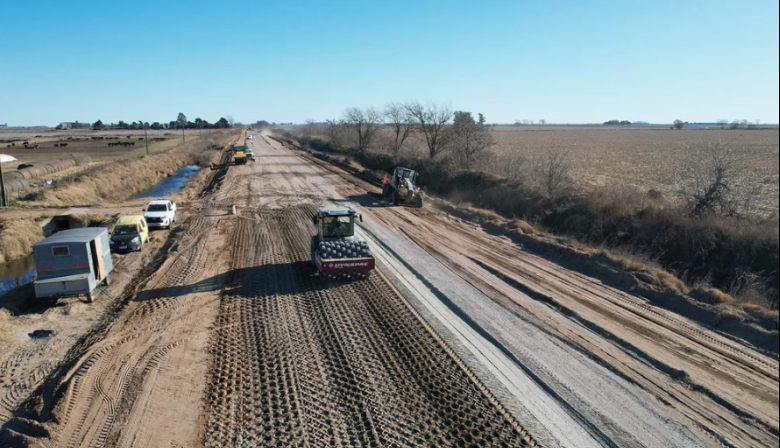 Kicillof destacó los avances de la Ruta del Cereal, clave para la producción agropecuaria