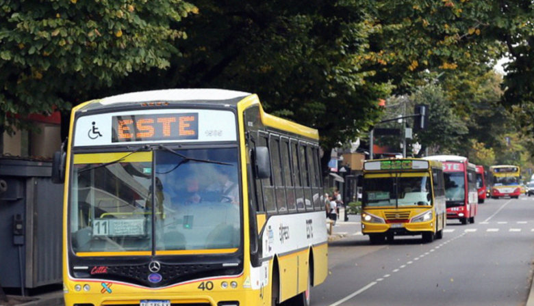 Aumenta el boleto de colectivo en la Provincia y el mínimo supera los $700 en el conurbano