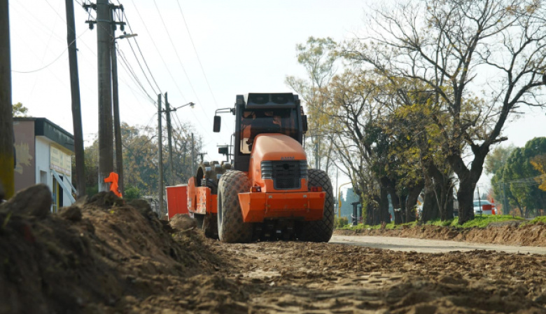 Avanzan las obras de repavimentación en la Ruta Provincial 205 entre Ezeiza y Cañuelas