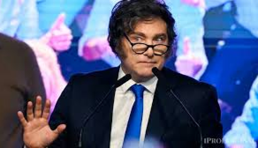 Denuncian que las concesiones viales de Milei son inconstitucionales y triplican las tarifas de peajes