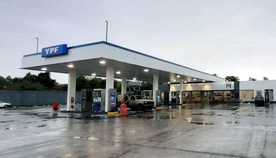 Subir precios“de a poquito”: YPF sinceró la estrategia “micropricing” en medio del caos del mercado petrolero