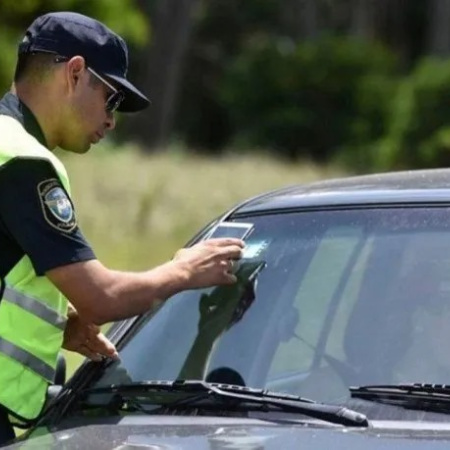 Quién estará a cargo de las multas de tránsito en rutas y autopistas