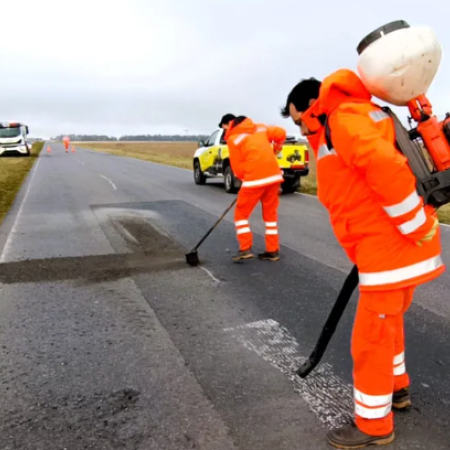 El Gobierno nacional lanzó la licitación para mantener y administrar las rutas 3, 5, 226 y 205
