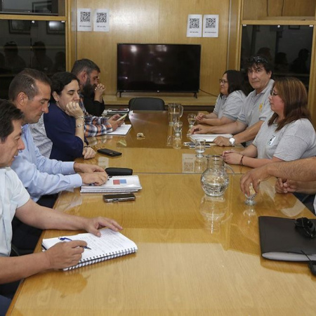 El Gobierno de Neuquen se reunió con Viales y presentó una nueva oferta salarial