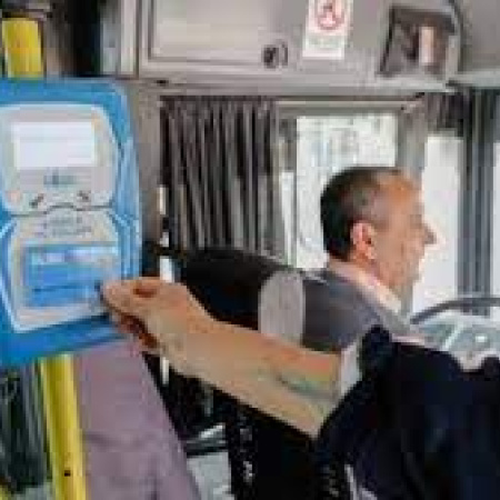 Desde el viernes suben las tarifas de colectivos que circulan en la provincia