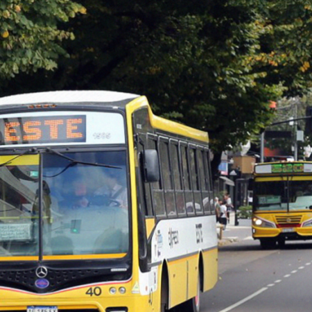 Aumenta el boleto de colectivo en la Provincia y el mínimo supera los $700 en el conurbano