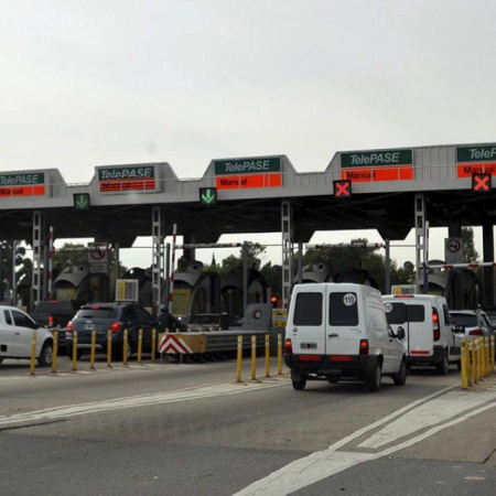 Suben los peajes de las autopistas Acceso Norte y Oeste: sin TelePASE valdrá el doble