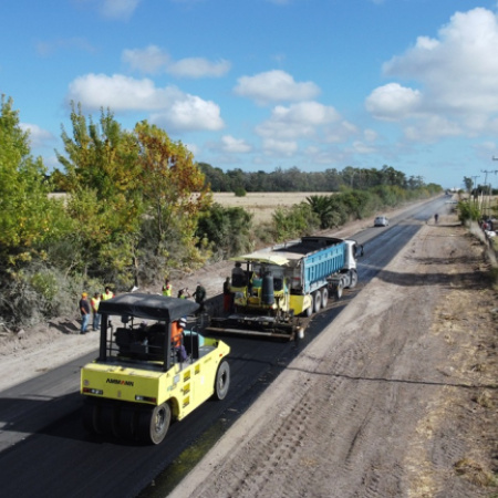 Avanza la repavimentación de la Ruta 11 en Magdalena con obras para camiones
