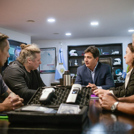 La Provincia equipó a 46 municipios con alcoholímetros para reforzar controles