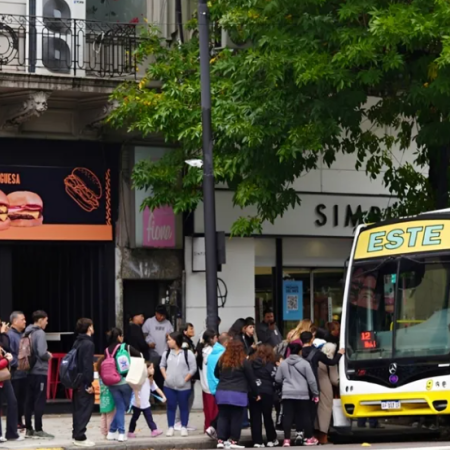 Aumento en el transporte público: tarifario completo para viajar en tren y en micro