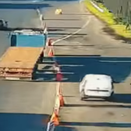 Transporte sancionó a un conductor que robó el acta y la bodycam a un inspector